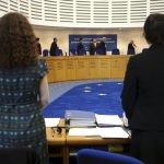 Europsky sud zamietol staznost britskych poslancov o ruskom zasahovani do volieb