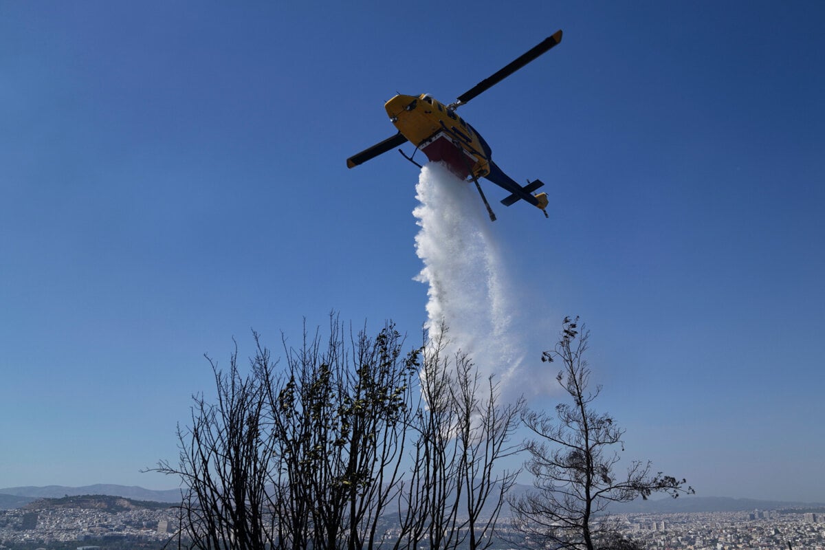 Hasici v Portugalsku ziskali kontrolu nad poziarmi