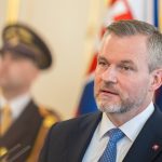 Prezident poziadal Saska o dodrziavanie zakona pri tendri na zachranky