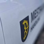 Agresivny mladik zautocil na policajta v Handlovej