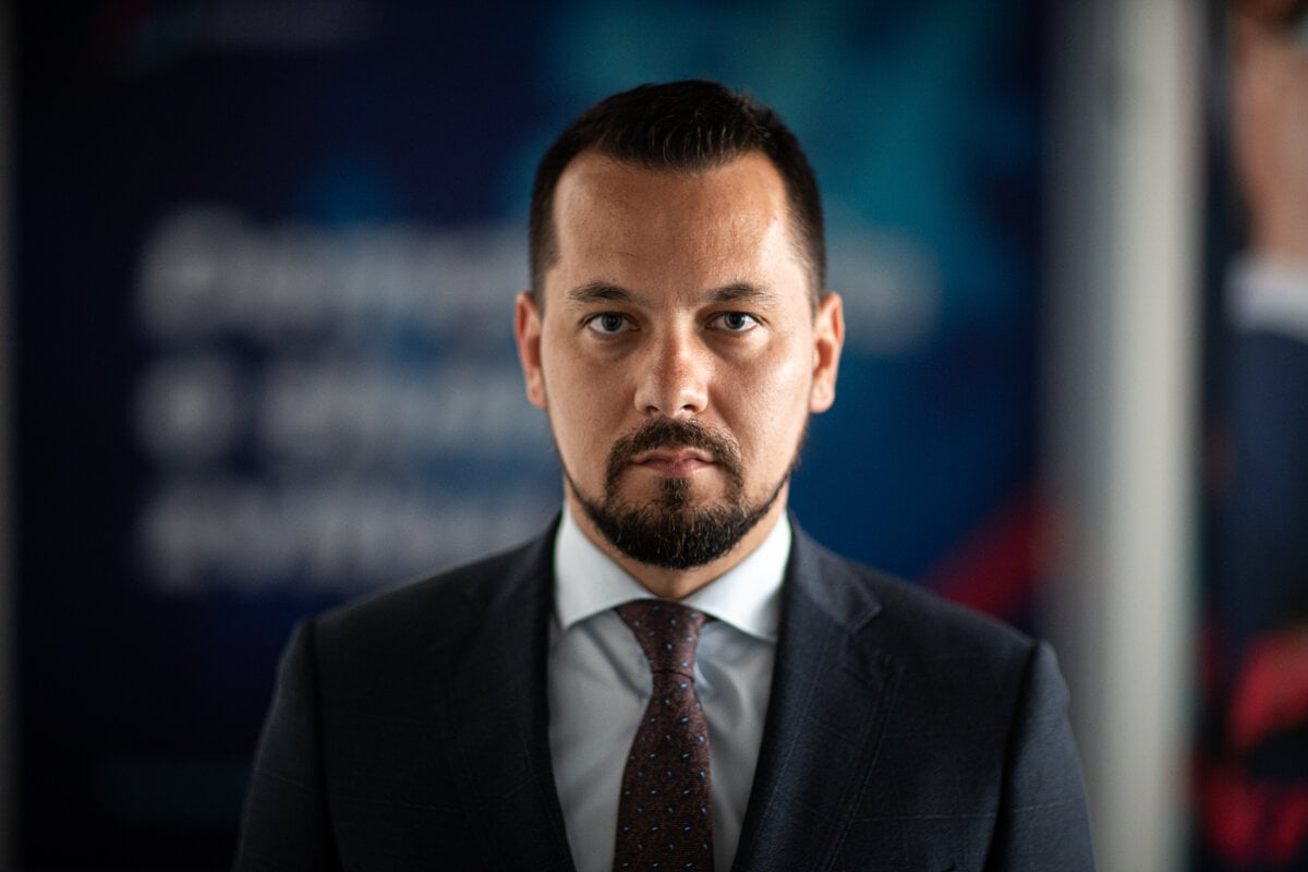 Demokrati odmietaju Dankov navrh na zredukovanie krajov