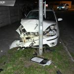 Iba 18 rocny mladik nafukal po nehode dve promile