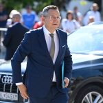 Kamenicky opat odsuva predstavenie konsolidacneho balicka