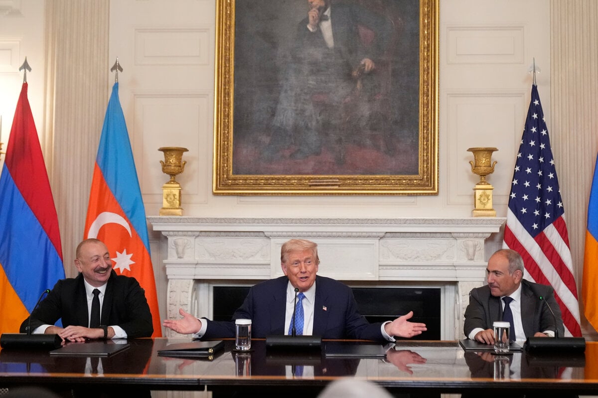 Lidri Armenska a Azerbajdzanu podpisali v USA mierovu dohodu