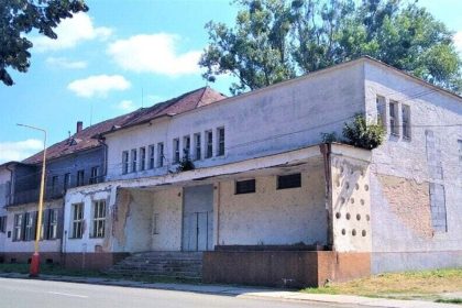 V meste kde sa lamala historia chyba zmienka o okupacii Ziska tri diela
