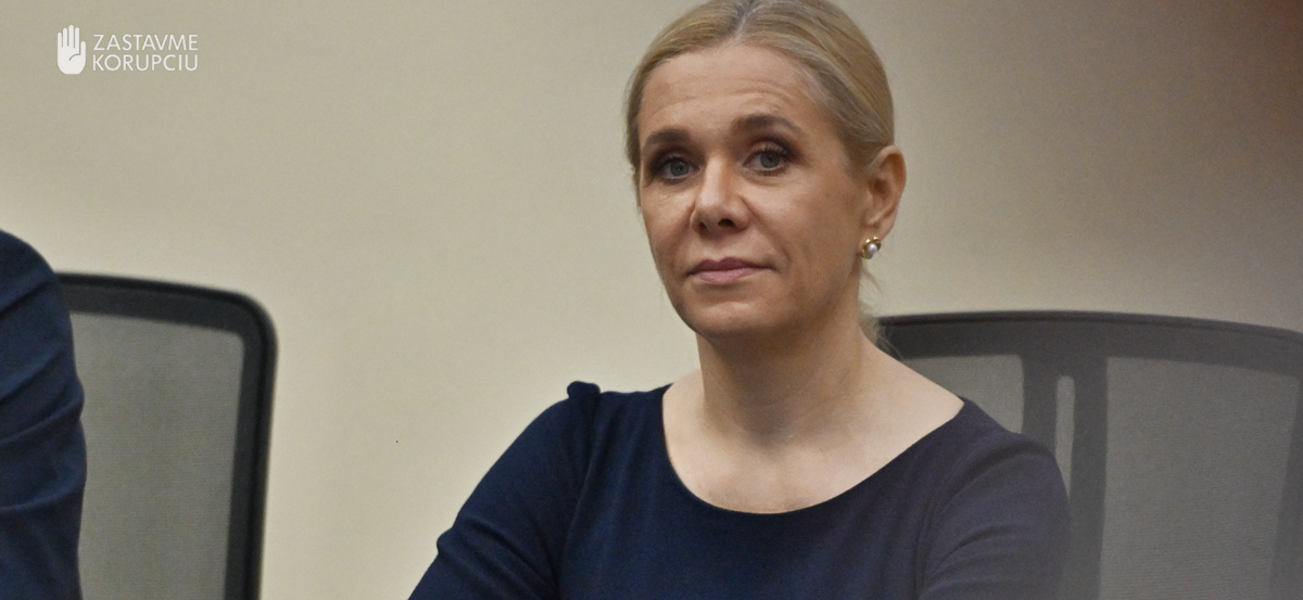 Cez ciaru Nasli sme pribuzneho ktory daroval Sakovi pozemky vo Vajnoroch