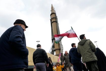 Iran tvrdi ze rokovaniam s USA brani poziadavka obmedzit raketovy program