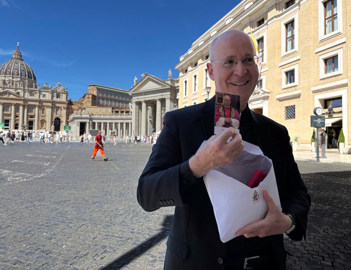Papez sa stretol s knazom ktory pastoruje LGBTQ komunitu