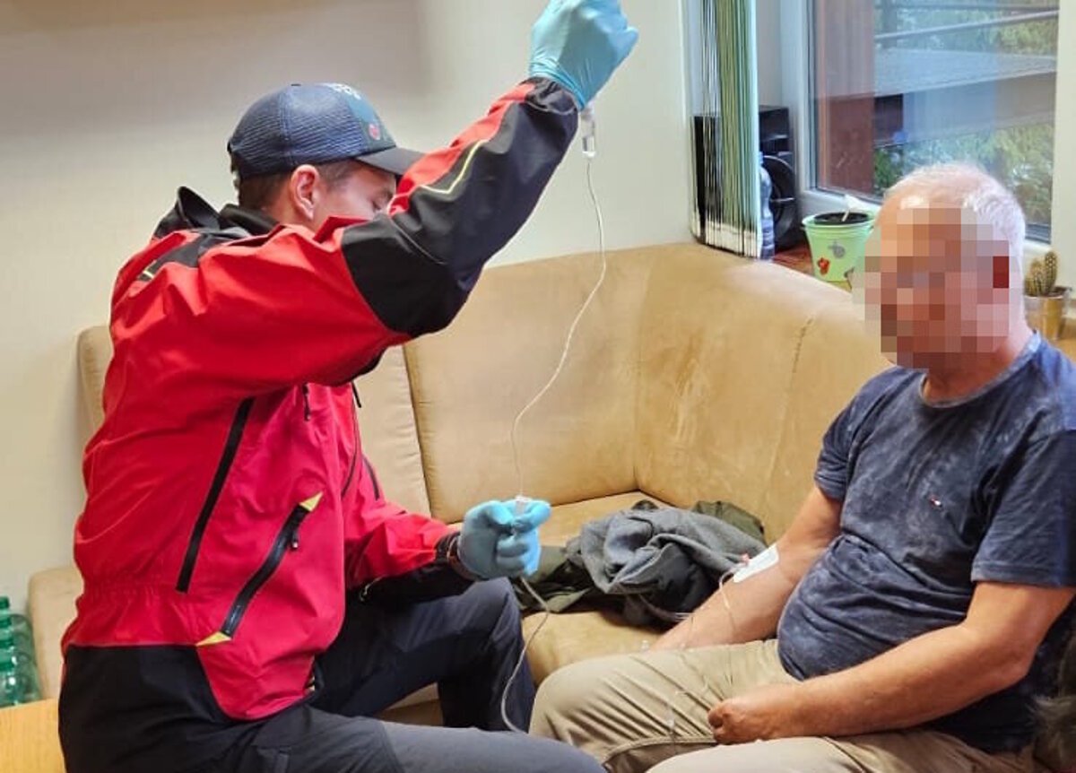 Senior upadol v jaskyni do predkolapsoveho stavu