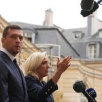 Strana Le Penovej sa pripravuje na mozne predcasne volby