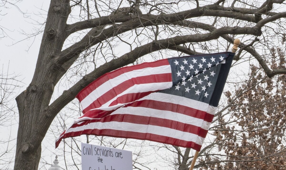USA zrusili vizove obmedzenia pre Madarov