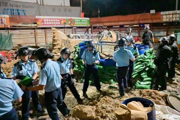 V Hongkongu zneskodnili bombu z druhej svetovej vojny
