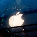 Apple a Google budu v Britanii regulovane