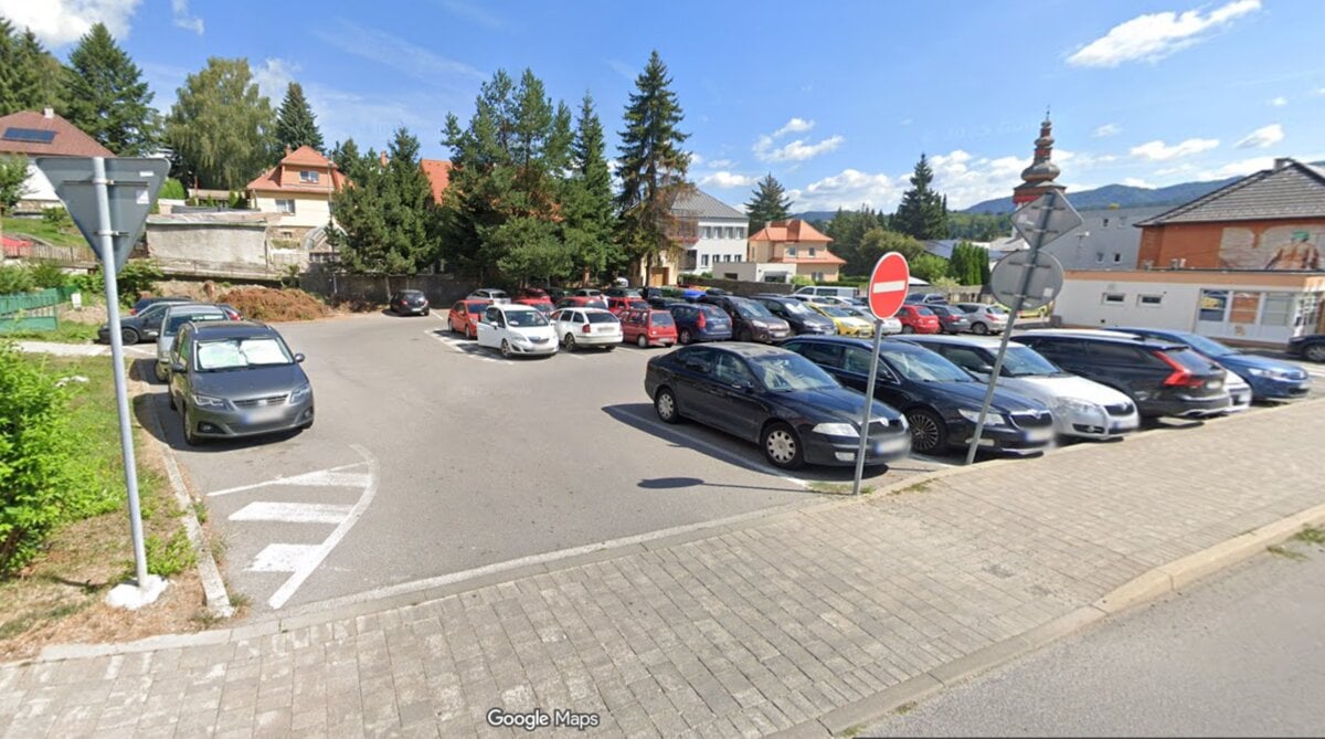 Maloobchodny retazec chce kupit pozemky v centre