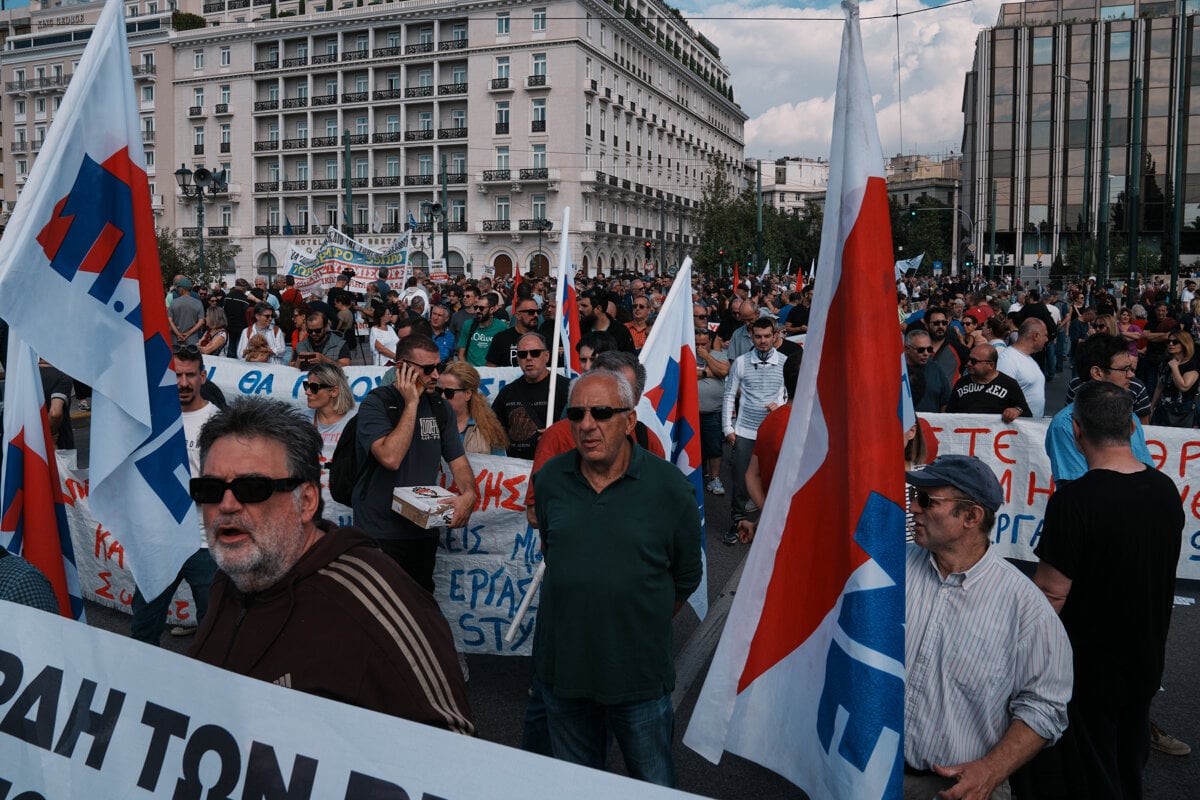 Tisice Grekov demonstrovali v Atenach proti zmenam v zakonniku prace