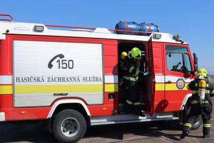 HaZZ Poziar zachvatil garaz v obci Lendak