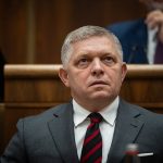 Narazky na Putina a zradcu Ficovi napisali odkaz