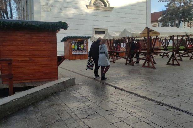 POPRAD Vianocny jarmok v Poprade potrva viac ako dva tyzdne trhy su naplanovane aj na Hrebienku