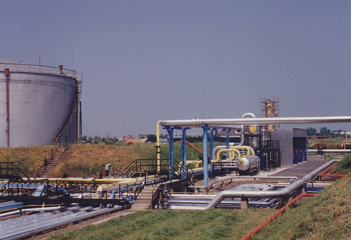 Poziar rafinerie v Madarsku nebol sposobeny sabotazou