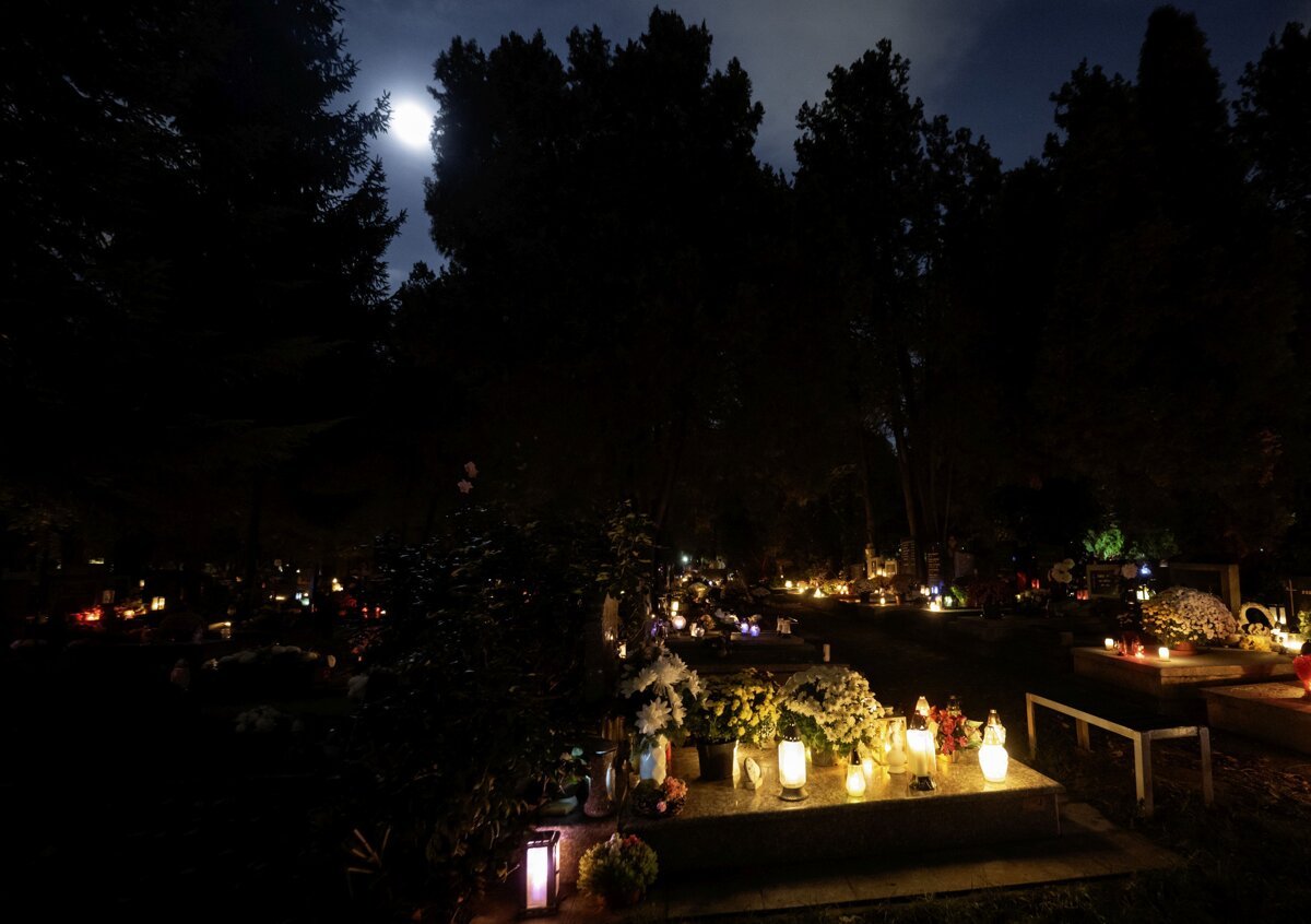 Slovaci su rekorderi v paleni sviecok