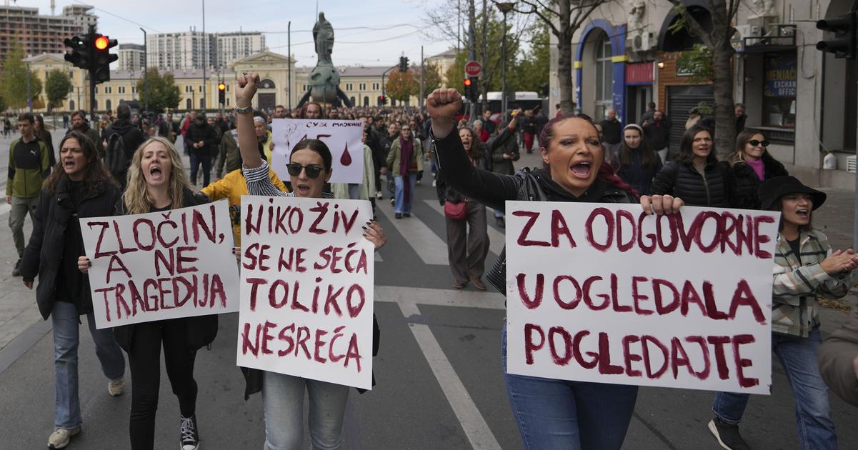 Srbsko Matka obete nestastia v Novom Sade hladovku drzi 16 den