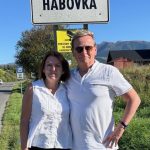 Vyrastal na cajovej farme v Australii