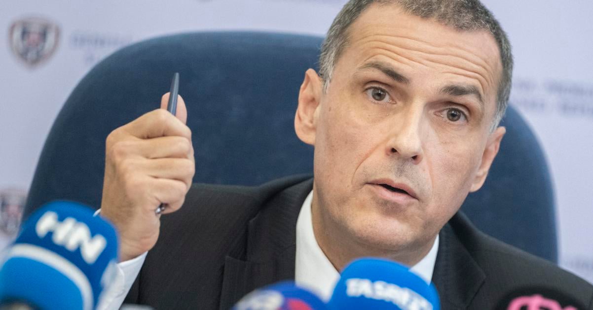 Balogh je presvedceny ze je chraneny oznamovatelom