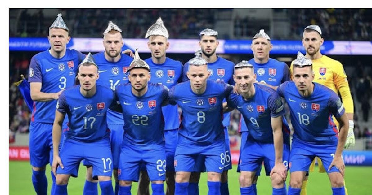 Cynicka obluda rekapituluje Rane problemy s koaliciou