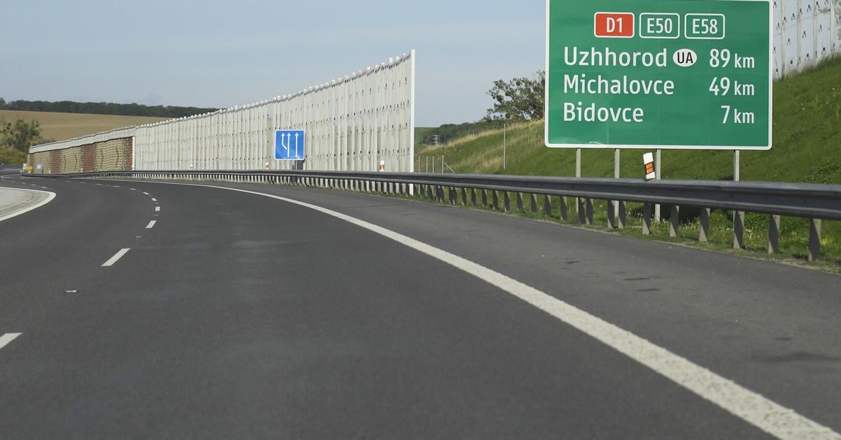 Pri Duklianskom priesmyku v Polsku otvorili novy usek cesty