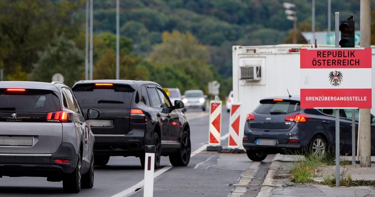 Rakusko predlzuje kontroly na hraniciach so Slovenskom