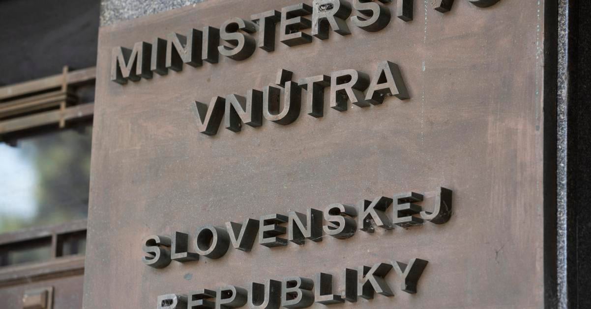 Rezort vnutra pripravuje akcny plan na riadenie rizik do roku 2028