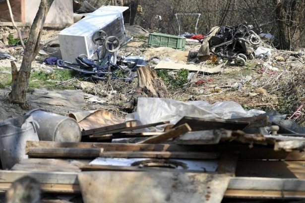 Rokmi nahromadene tony odpadu zmiznu