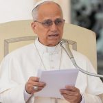 Vatikan Papez po strelbe v Sydney vyzval na koniec antisemitskeho nasilia