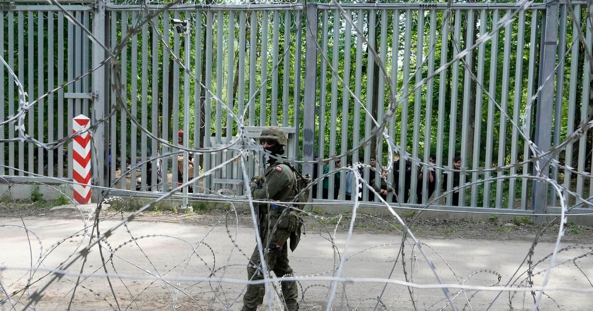 Z Bieloruska do Polska preslo v noci cez tunel vyse 180 ludi
