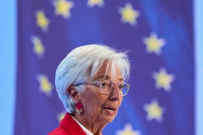 DAVOS USA sa k spojencovi spravaju velmi nezvyklo mysli si sefka Europskej centralky banky