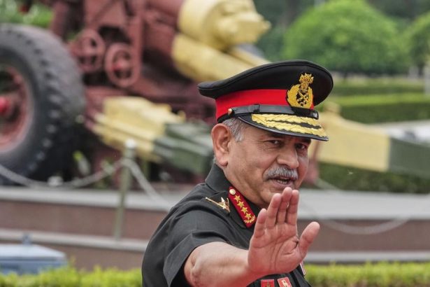 India obvinila Pakistan z preletov dronmi nad Kasmrom