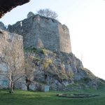 Jedli morske ustrice a v dvore hrali kocky Neprebadana ruina skryva prekvapive pribehy