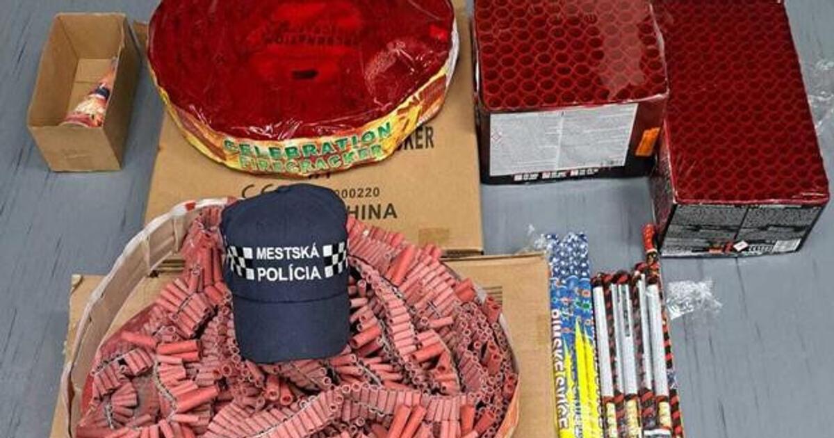 Na zabavnu pyrotechniku prislo najmenej staznosti