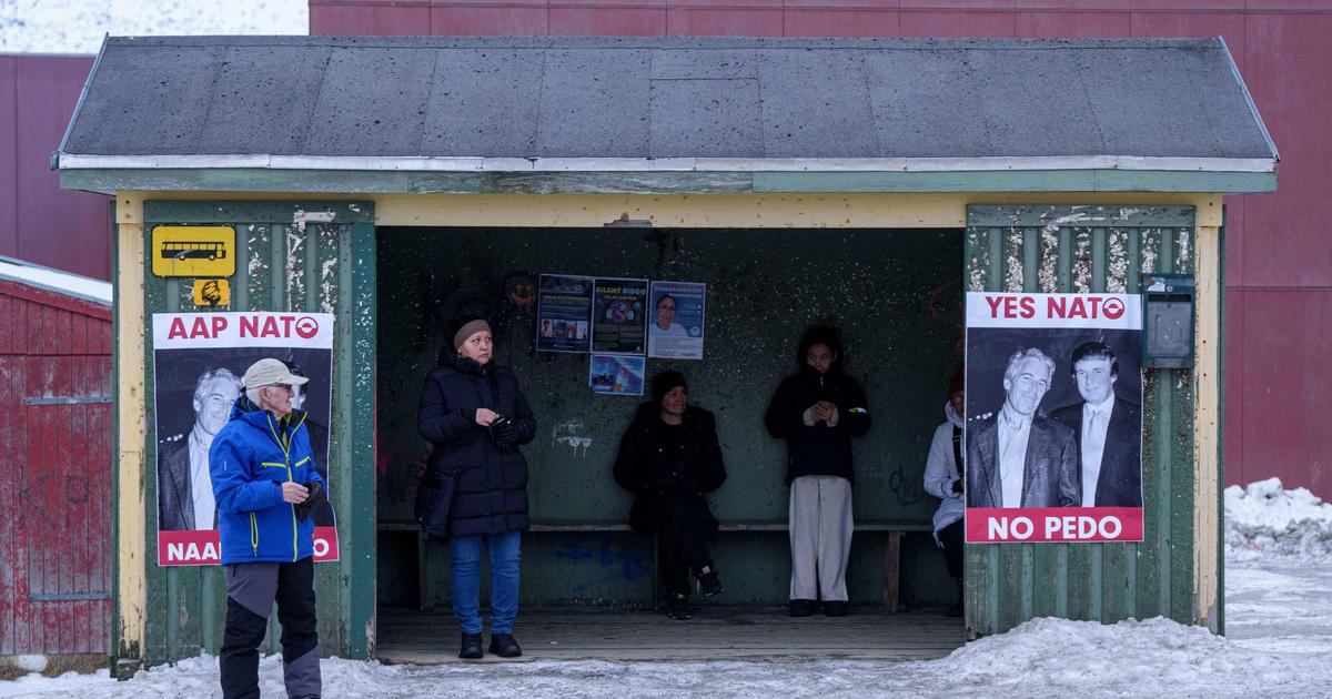 Neil Young daroval svoju hudbu obyvatelom Gronska na zmiernenie stresu z Trumpa