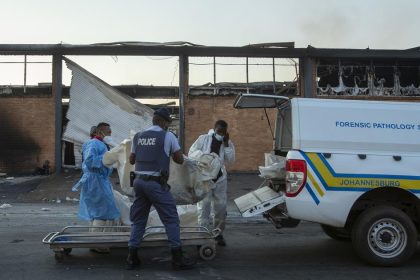 Ozbrojenci napoieni na Islamsky stat zabili 14 ludi