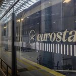 Pod Lamanskym prielivom obnovili dopravu vlaky meskaju alebo sa rusia