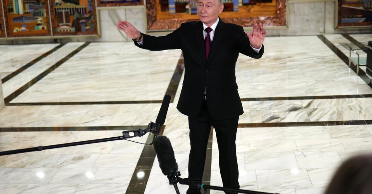 Putin medzi Madurom a Trumpom