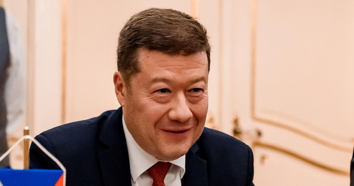 Stihanie za plagatya je politicky motivovane svoje nazory neodvolam hovori Okamura