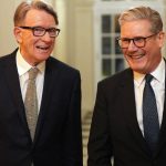 Britania Sef kancalarie Starmera odstupuje pre kauzu s Mandelsonom