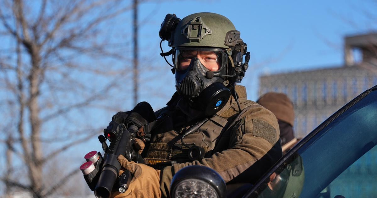 Domove razie a sledovanie Unia chce urchli deportacie kritikom pripomina agentov ICE