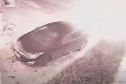 FOTO V meste terorizuje podpalac skodu zaplatia vsetci obyvatelia Zachytila ho kamera