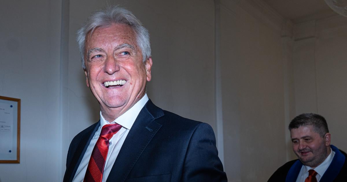 Hra sa Brhel opat na schovavacku Vo firmach ho nevidiet miliony ano