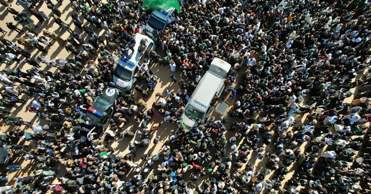 Libya Tisice ludi sa rozlucili so zosnulym synom Kaddafiho