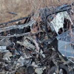 Naraz bol taky silny ze z vozidla zostal iba zhnity vrak Vodic nehodu neprezil