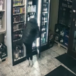 Pachatelov kradezi pomohli odhalit kamerove zaznamy Obaja kradli opakovane